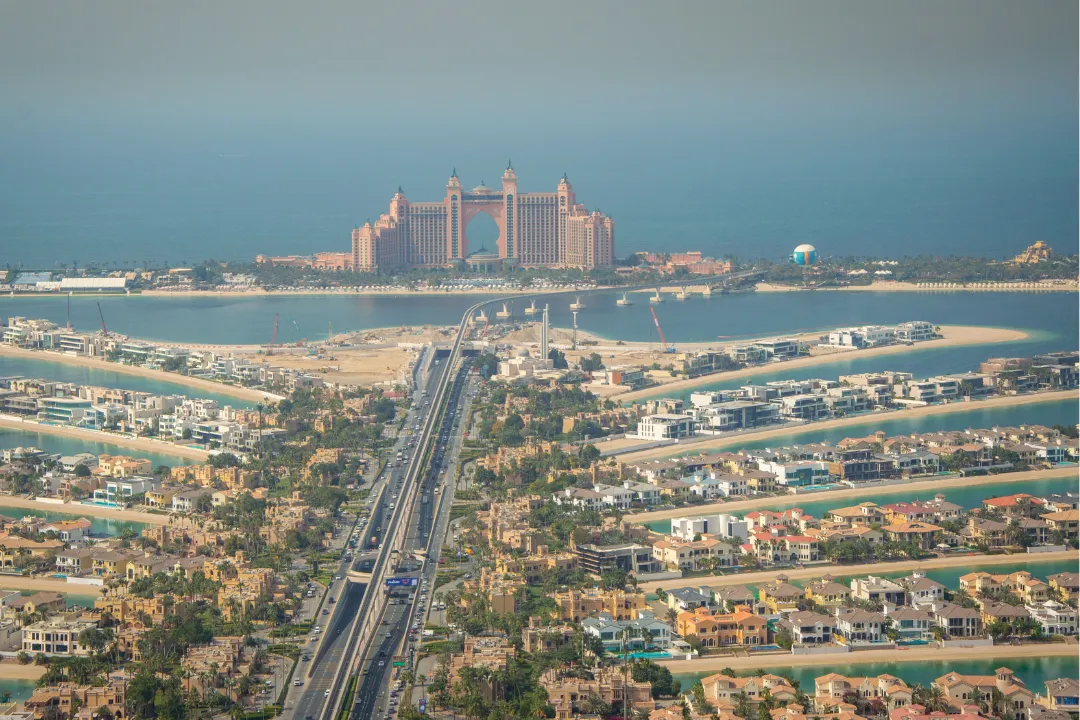 Palm Jumeirah, 2001